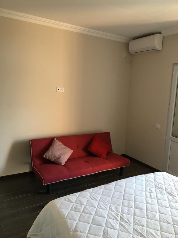 Guest House Kobuleti On Aghmashenebeli المظهر الخارجي الصورة