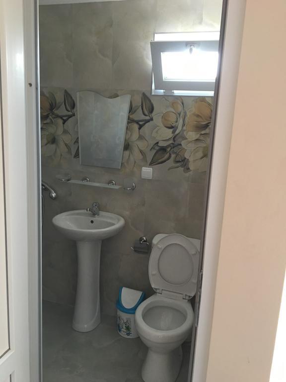 Guest House Kobuleti On Aghmashenebeli المظهر الخارجي الصورة
