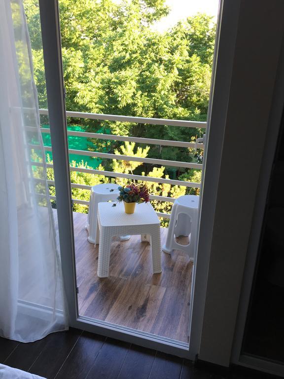 Guest House Kobuleti On Aghmashenebeli المظهر الخارجي الصورة