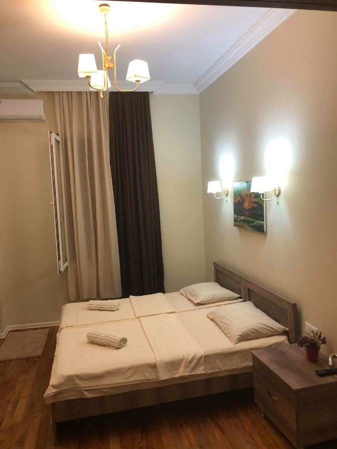 Guest House Kobuleti On Aghmashenebeli المظهر الخارجي الصورة